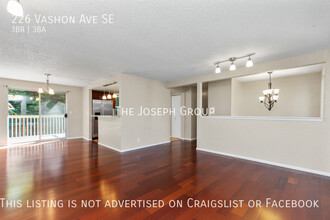 226 Vashon Ave SE in Renton, WA - Building Photo - Building Photo