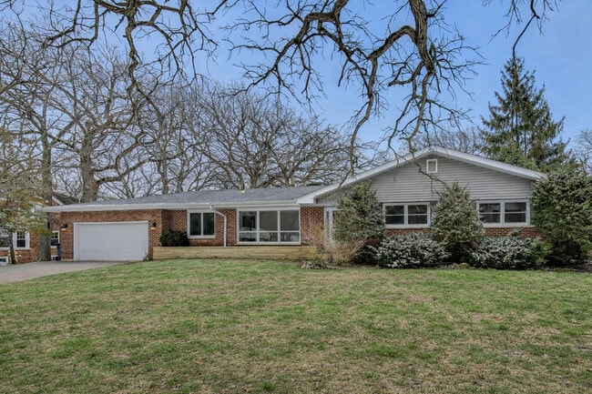 property at 12111 68th Ct