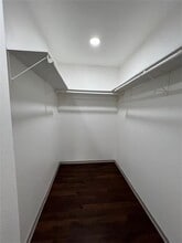 213 N Criswell St in Mart, TX - Building Photo - Building Photo