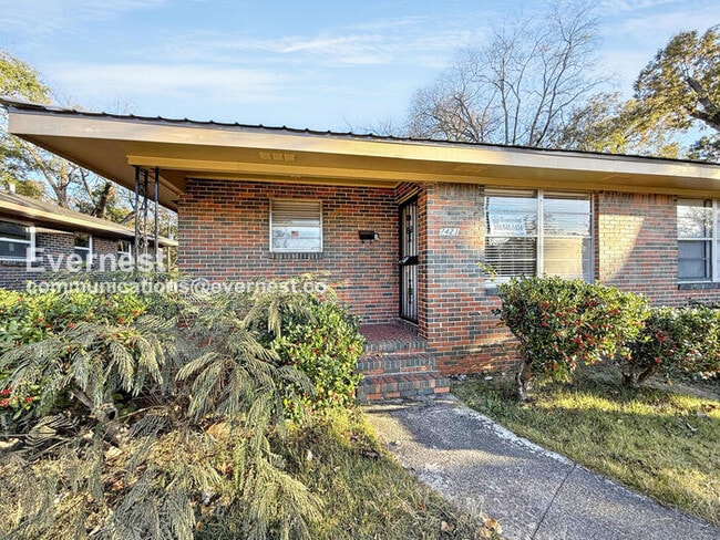 property at 7423 2nd Ave S