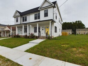 2218 Perry St in Richmond, VA - Building Photo - Building Photo