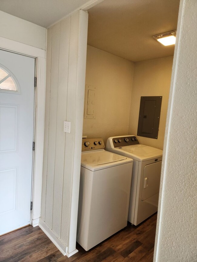 125 Acorn St in Bremerton, WA - Building Photo - Building Photo
