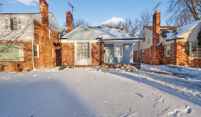 property at 20040 Regent Dr