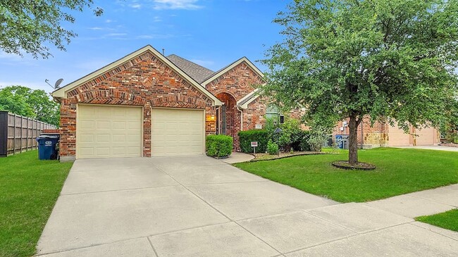property at 2224 Crestridge Dr