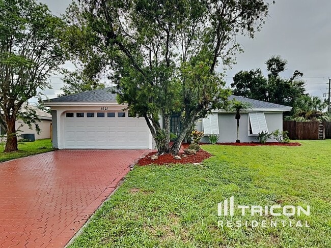 property at 3621 71st Terrace E