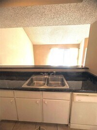 12623 Newbrook Dr photo'