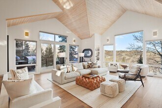 18 Edgewood Ln in Snowmass Village, CO - Building Photo - Building Photo