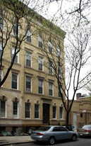 155 Guernsey St in Brooklyn, NY - Building Photo