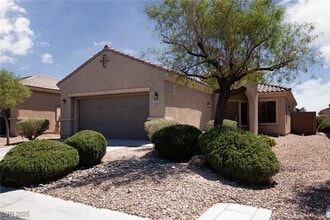 3954 Tanning St in Las Vegas, NV - Building Photo - Building Photo