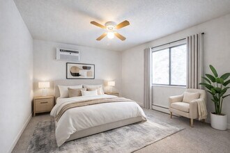 Silver Bell Apartments in Eagan, MN - Building Photo - Building Photo