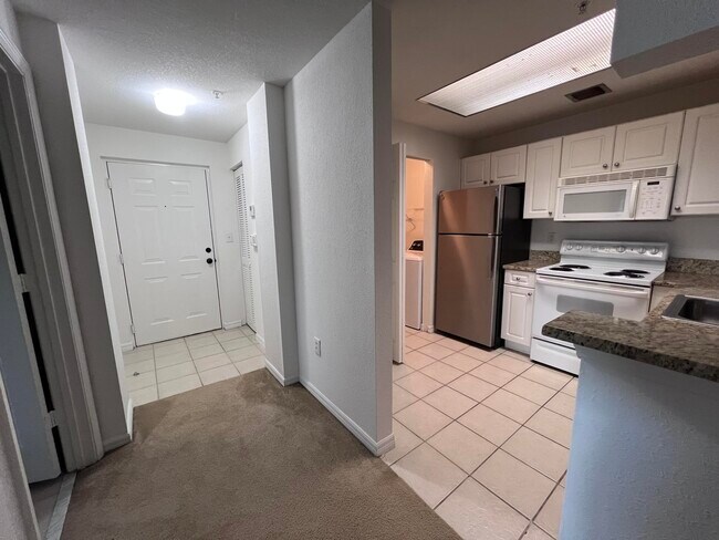 2809 Amalei Dr in Palm Beach Gardens, FL - Building Photo - Building Photo