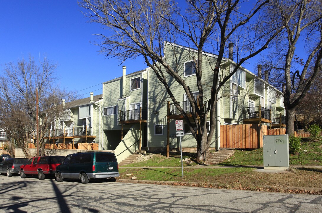 1600 West Avenue Apartments in Austin, TX - Building Photo