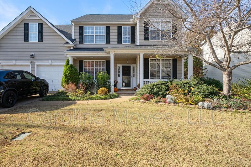 312 Waterton Way in Simpsonville, SC - Building Photo