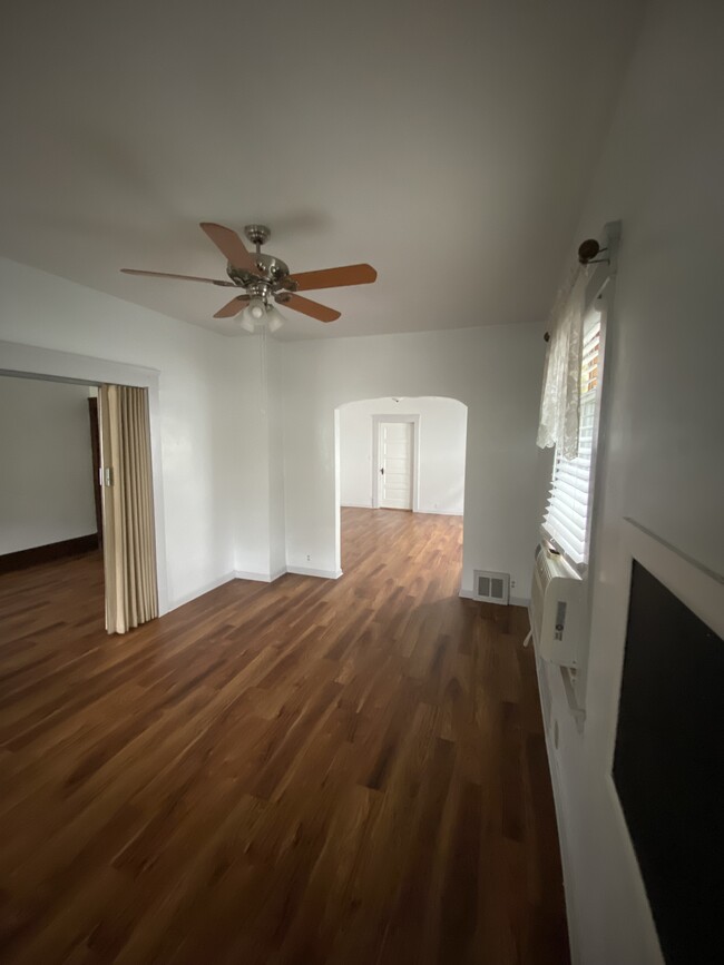property at 3186 W 88th St
