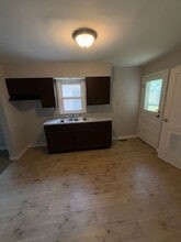1417 Taylor Ave in Evansville, IN - Foto de edificio - Building Photo