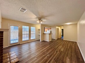 9308 Kempler Dr in Austin, TX - Building Photo - Building Photo