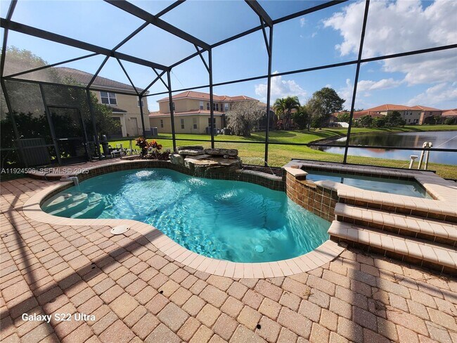 2802 Quiet Water Trail in Kissimmee, FL - Building Photo - Building Photo