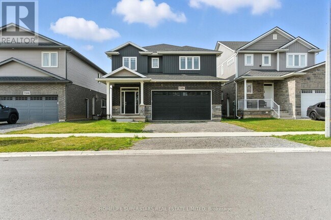 7394 Sherrilee Cres in Niagara Falls, ON - Building Photo - Building Photo