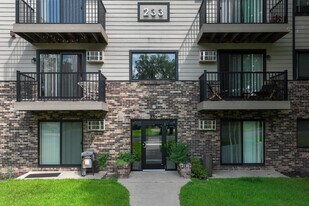 Gauvette Park Apartments in Columbia Heights, MN - Building Photo