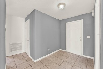 257 Windrose Dr in Orlando, FL - Building Photo - Building Photo