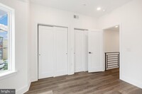 2418 W Jefferson St photo'