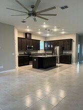 780 Yukon Ln in Debary, FL - Foto de edificio - Building Photo