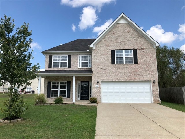 6008 Twin Feather Run in Spring Hill, TN - Building Photo