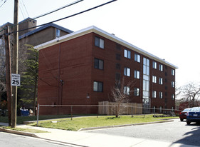 Heather Gardens Apartments