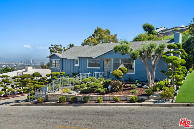 property at 5266 Veronica St