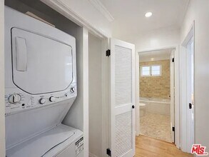 1027 20th St in Santa Monica, CA - Building Photo - Building Photo