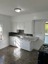 12209 Corlett Ave in Cleveland, OH - Building Photo - Building Photo