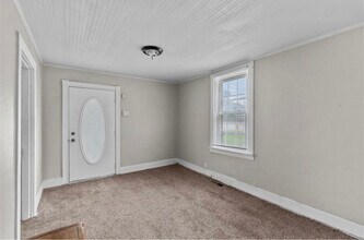 6105 Washington Ave in Berkeley, MO - Building Photo - Building Photo