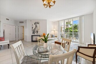 410 Evernia St in West Palm Beach, FL - Building Photo - Building Photo