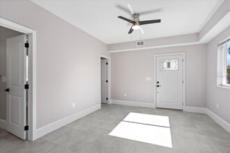 706 New York Ave in St. Cloud, FL - Building Photo - Building Photo