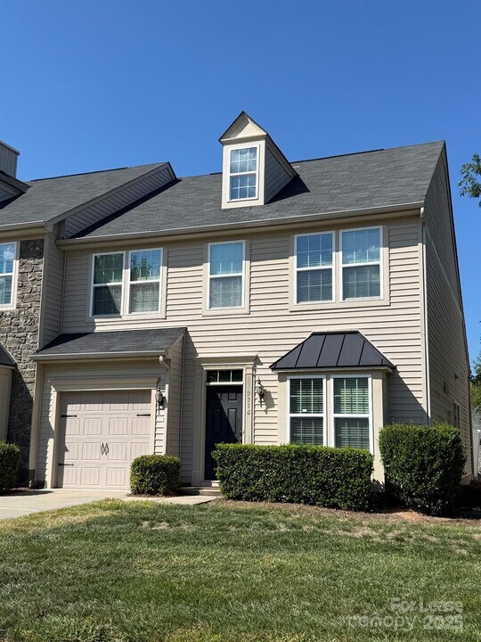 9516 Birkwood Ct in Charlotte, NC - Building Photo