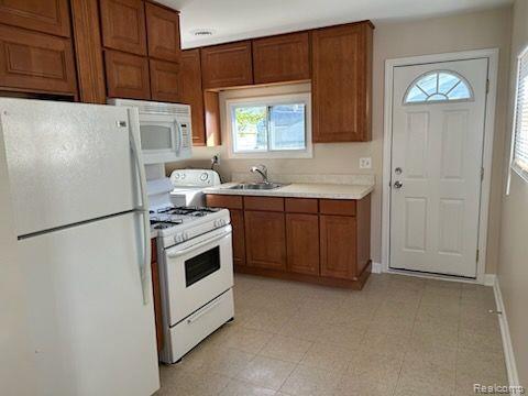 3816 Kent Rd in Royal Oak, MI - Building Photo - Building Photo