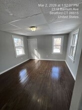 2310 Barnum Ave in Stratford, CT - Foto de edificio - Building Photo