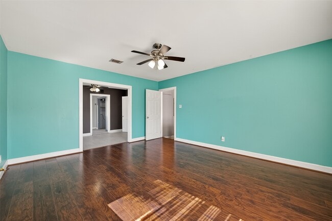 property at 7111 Myrtle St