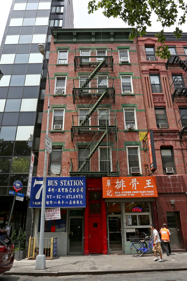 7 Allen St in New York, NY - Foto de edificio - Building Photo