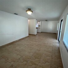 3156 SW 16th St in Miami, FL - Building Photo - Building Photo
