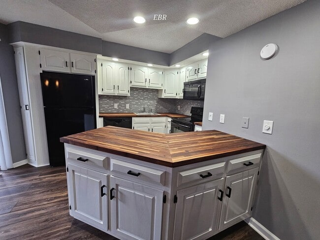 4222 Pinehurst Cir in Little River, SC - Building Photo - Building Photo