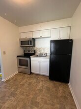 4052 W Lake Rd, Unit 4054 in Erie, PA - Building Photo - Building Photo