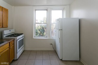 2612 W 25th St-Unit -Unit 2R in Chicago, IL - Building Photo - Building Photo