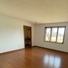 122 N Fairway Rd in Franklin, KY - Building Photo - Building Photo