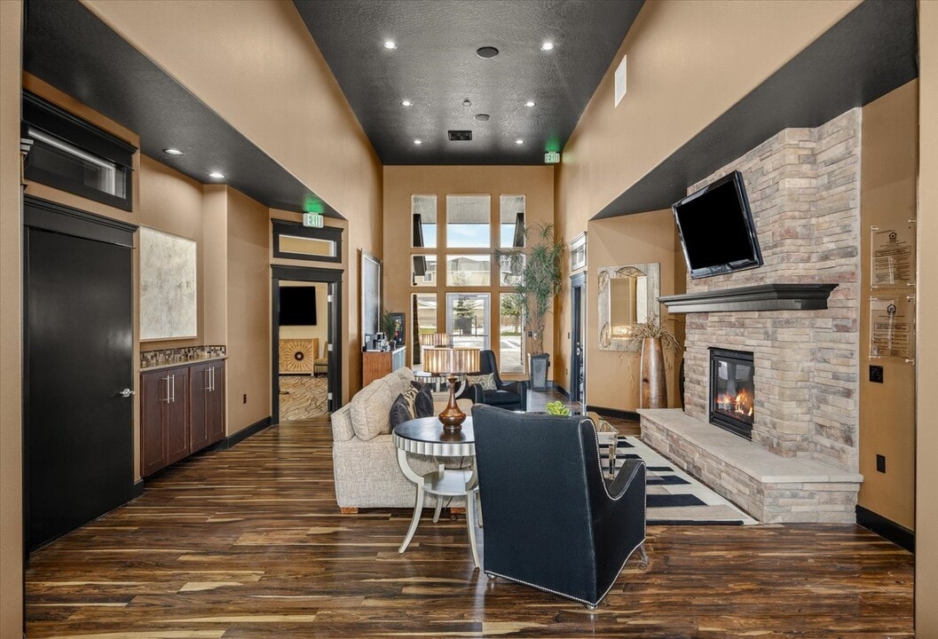 The Reserve at Shelley Lake in Spokane Valley, WA - Foto de edificio