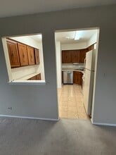 1 Echo Ct, Unit 12 in Vernon Hills, IL - Building Photo - Building Photo