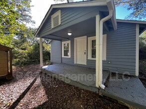 1334 W Poplar St in Griffin, GA - Building Photo - Building Photo