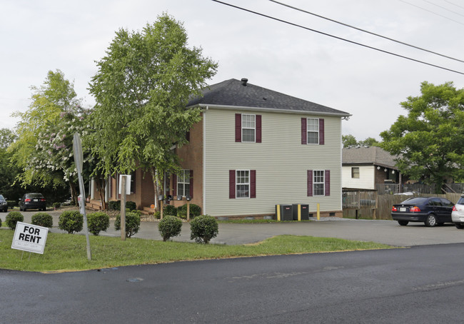 713-719 Liberty St in Knoxville, TN - Building Photo - Building Photo