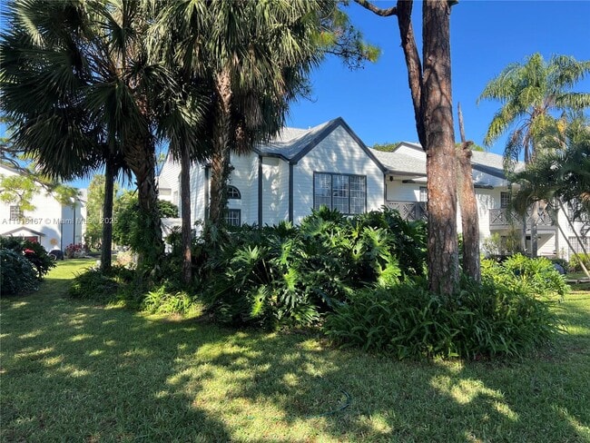 5063 Heatherhill Ln in Boca Raton, FL - Building Photo - Building Photo