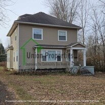 263 N Elk St in Sandusky, MI - Building Photo